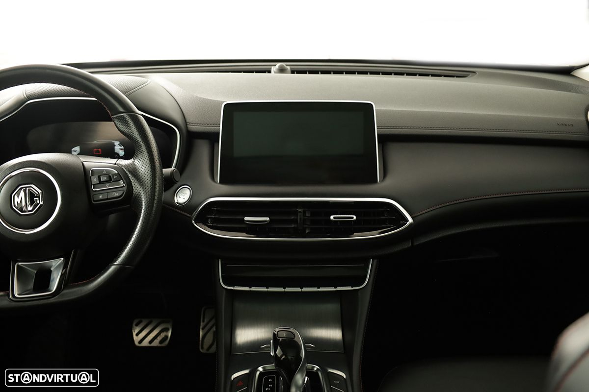 MG EHS 1.5 T-GDI Plug-in Hybrid Luxury - 9