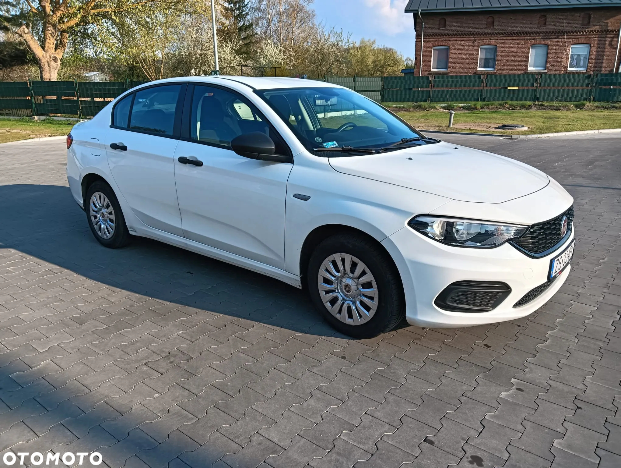 Fiat Tipo - 12