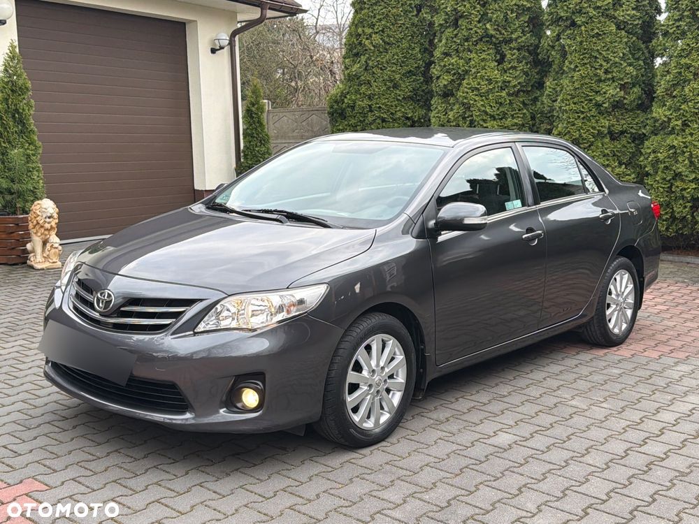 Toyota Corolla 1.6 Premium - 11