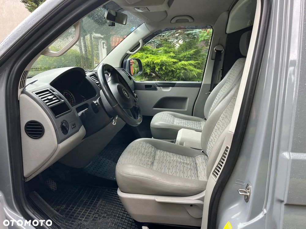 Volkswagen California - 17