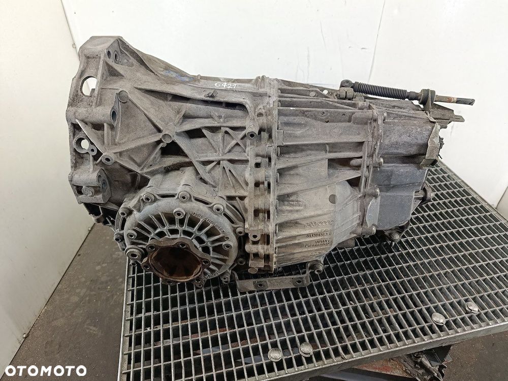 SKRZYNIA BIEGÓW AUTOMAT AUDI A4 B6 FSD 1.8 20V - 1