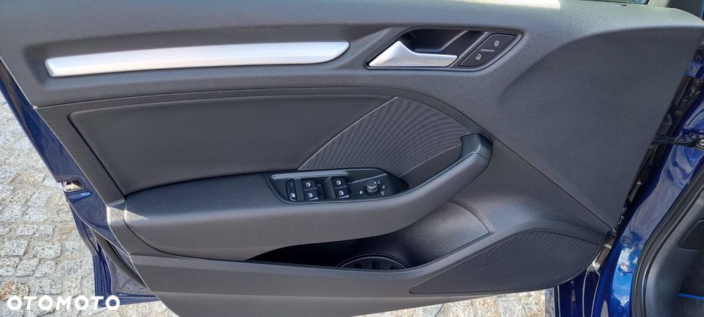 Audi A3 Limousine 2.0 TDI (clean diesel) S line Sportpaket - 24