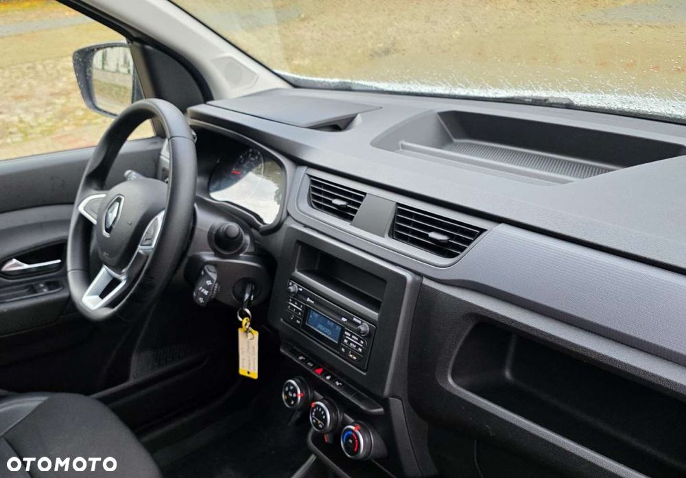 Renault Express Van - 22