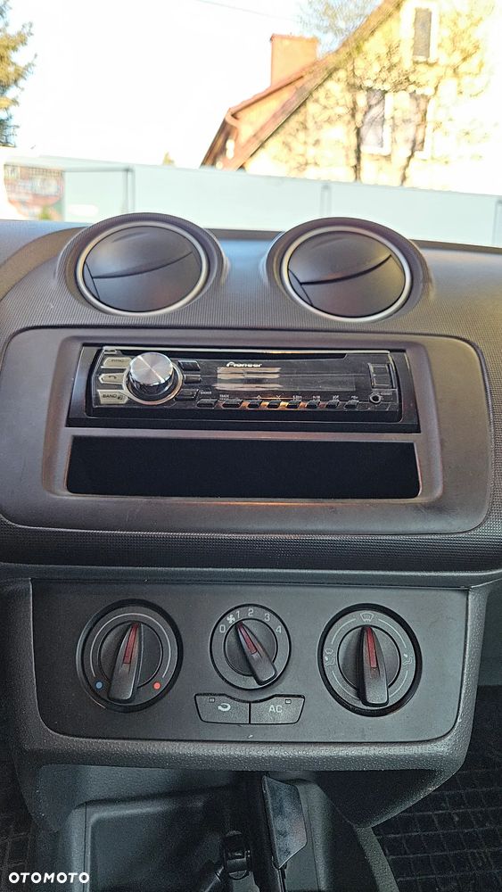 Seat Ibiza 1.4 16V Reference - 5