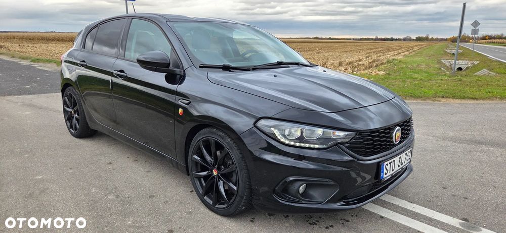 Fiat Tipo 1.4 T-Jet 16v S-Design - 2