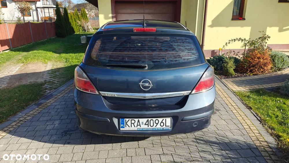 Opel Astra 1.6 - 4