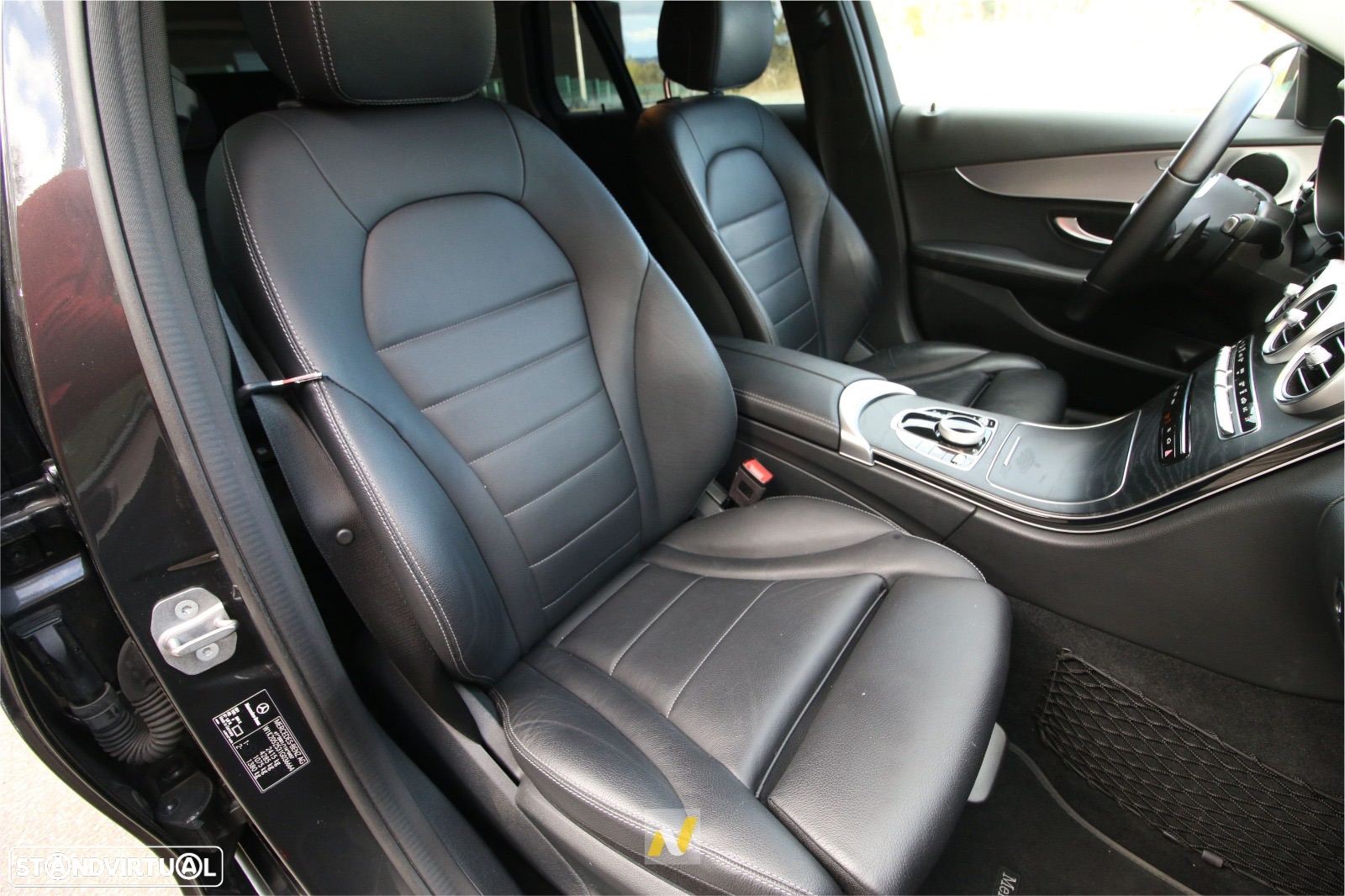 Mercedes-Benz C 300 de Avantgarde - 11