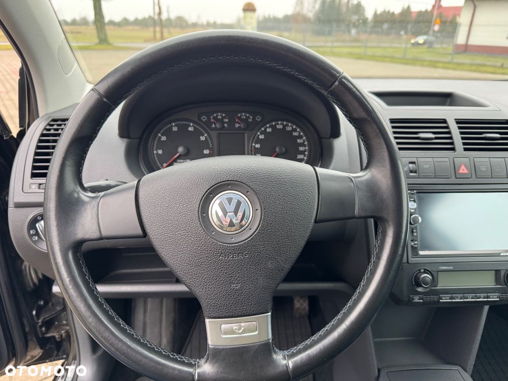 Volkswagen Polo 1.4 Tour - 20