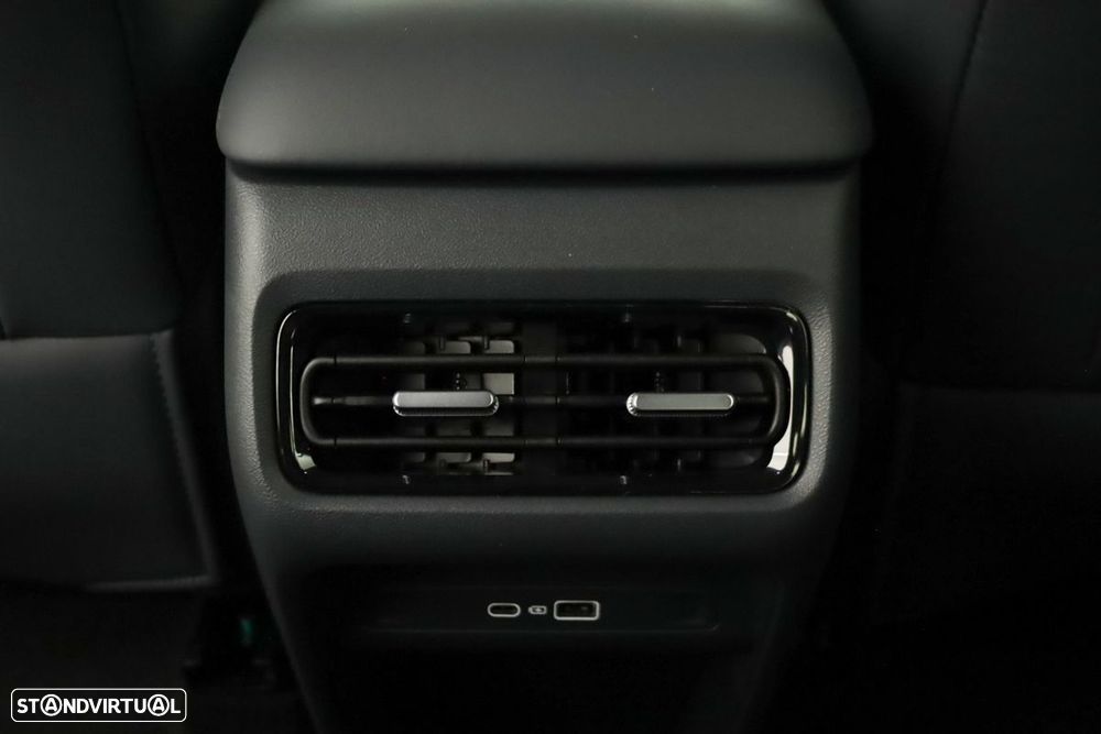 Geely Starray EM-i 18 kWh Pro - 24