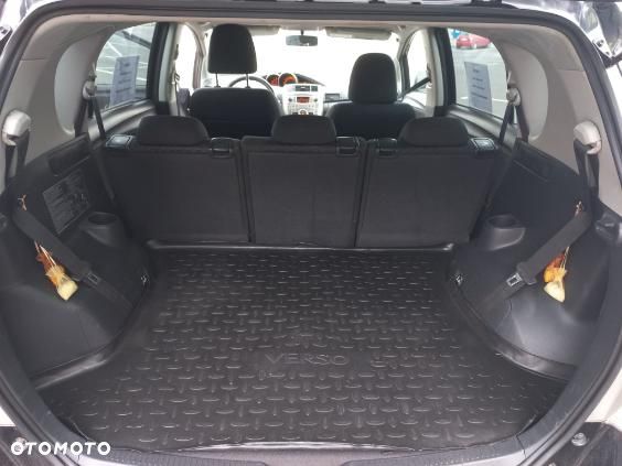 Toyota Verso 2.0 D-4D Sol 7os - 8