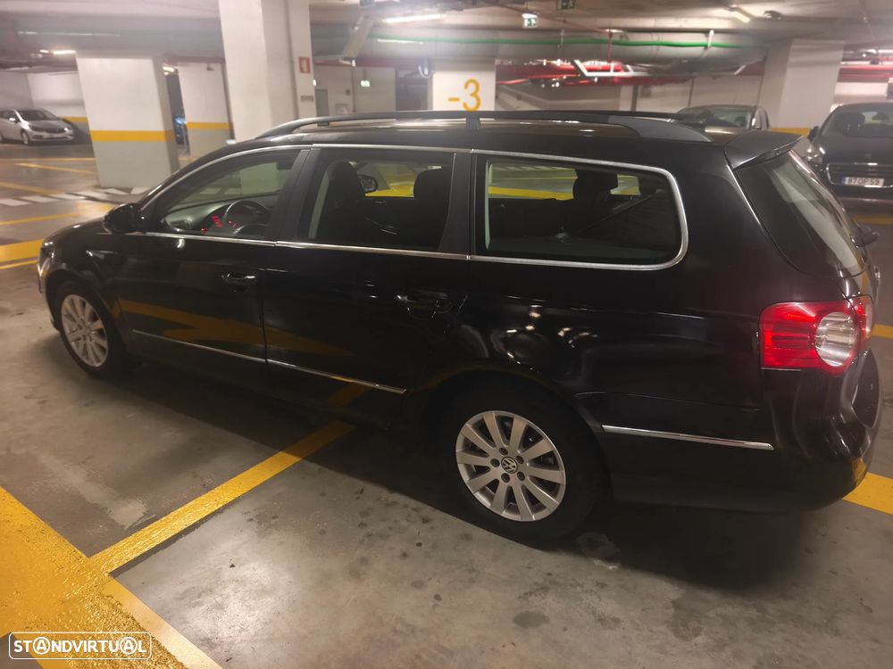 VW Passat Variant 2.0 TDI Highline - 17