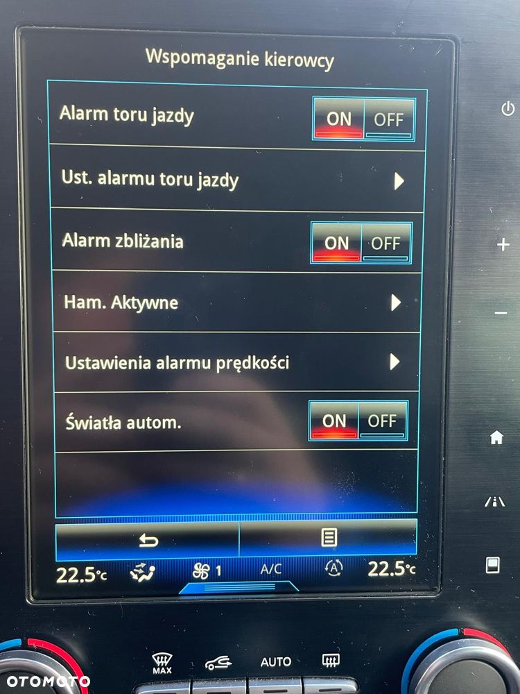 Renault Megane ENERGY TCe 130 INTENS - 15