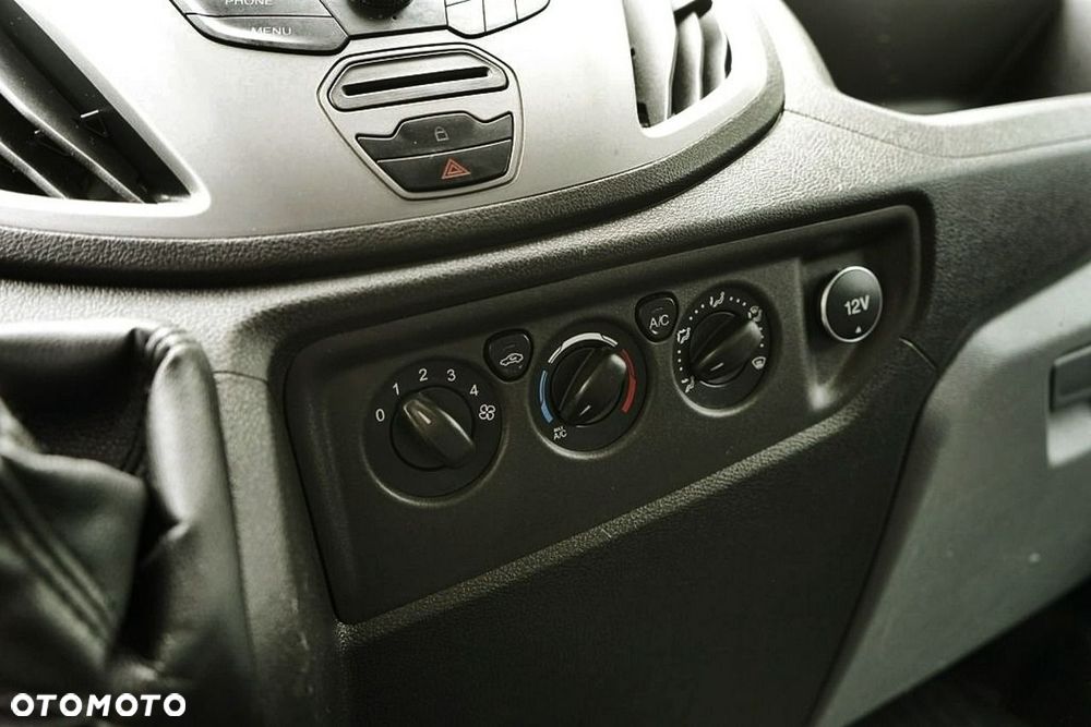 Ford Transit - 23