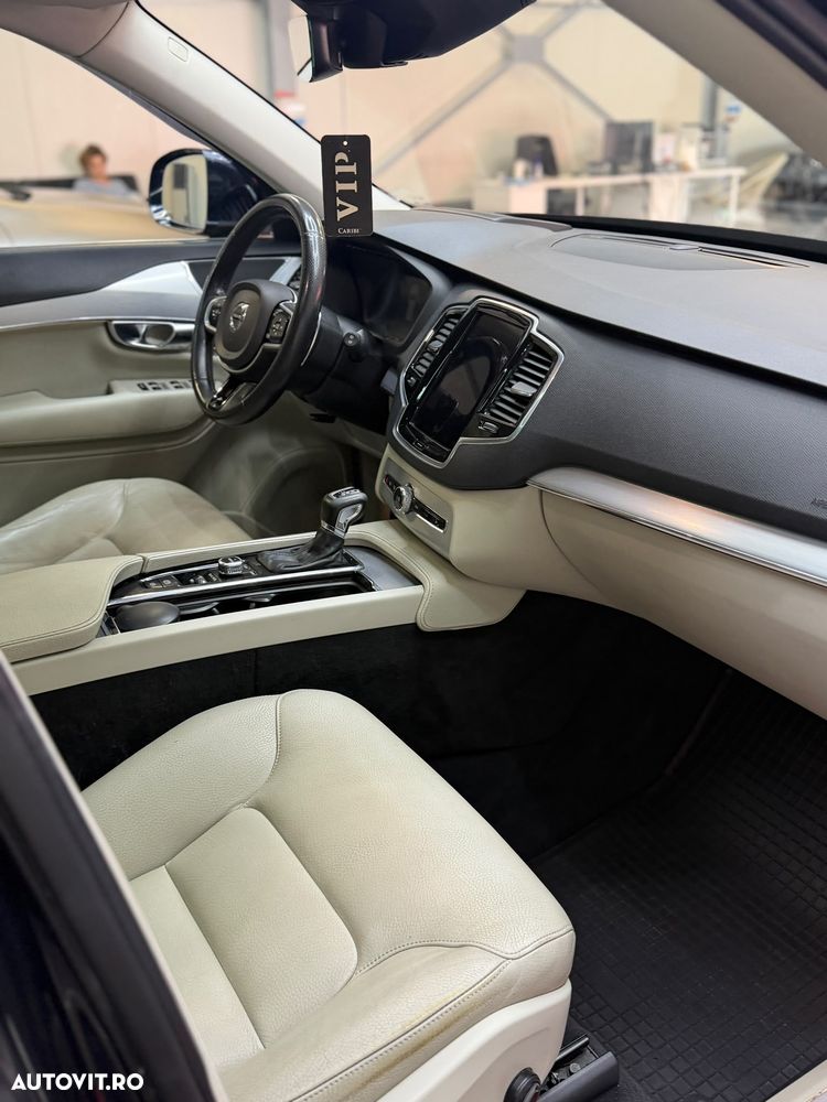 Volvo XC 90 D5 AWD Inscription - 24