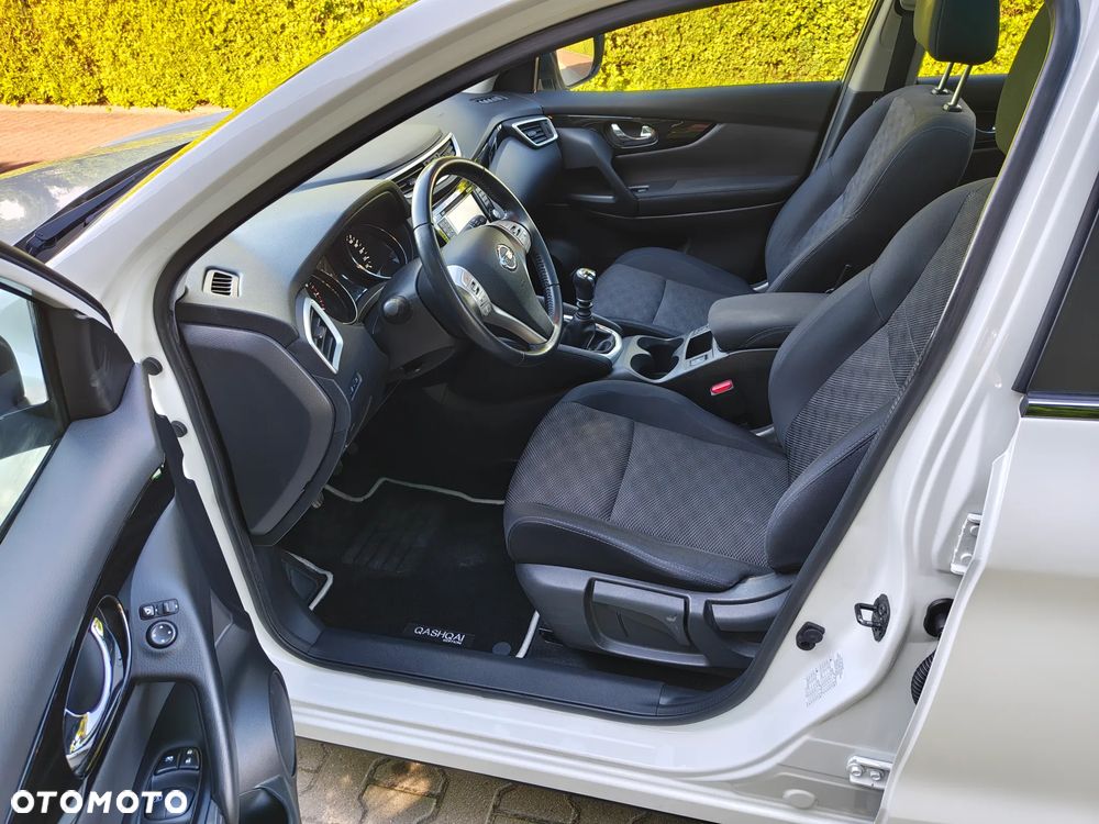 Nissan Qashqai 1.2 DIG-T Tekna+ - 10