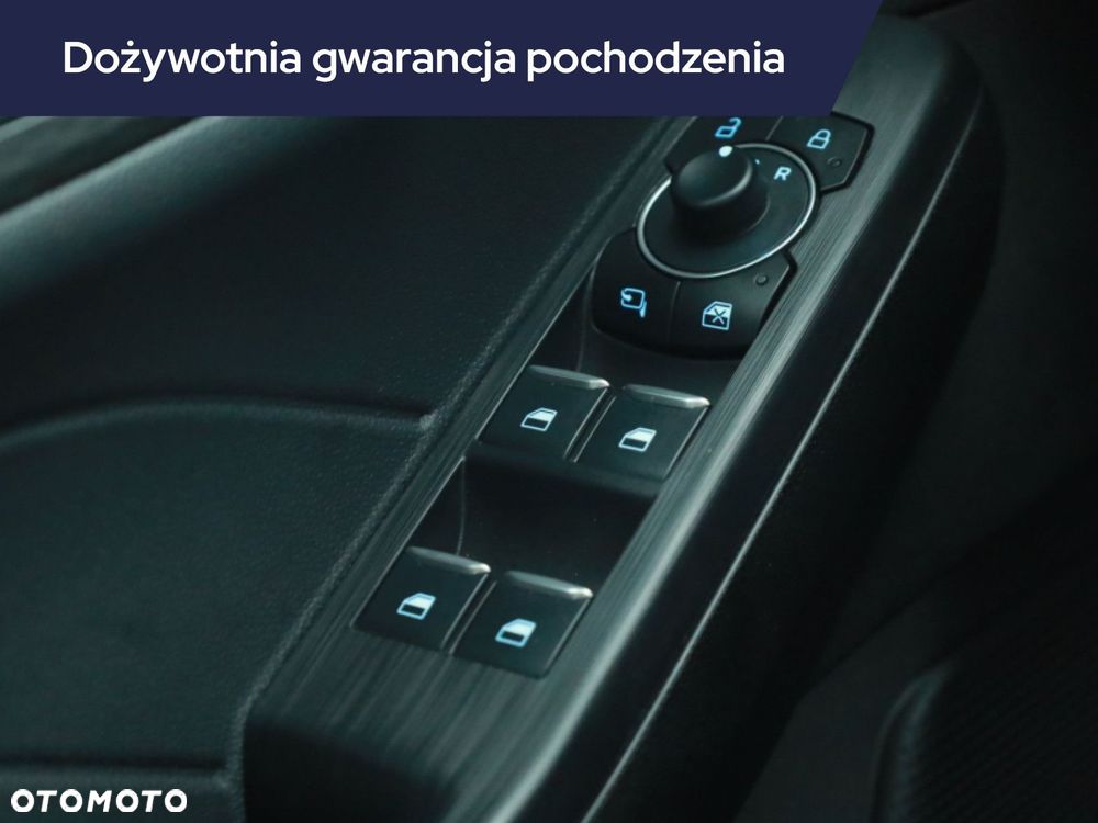 Ford Kuga - 17