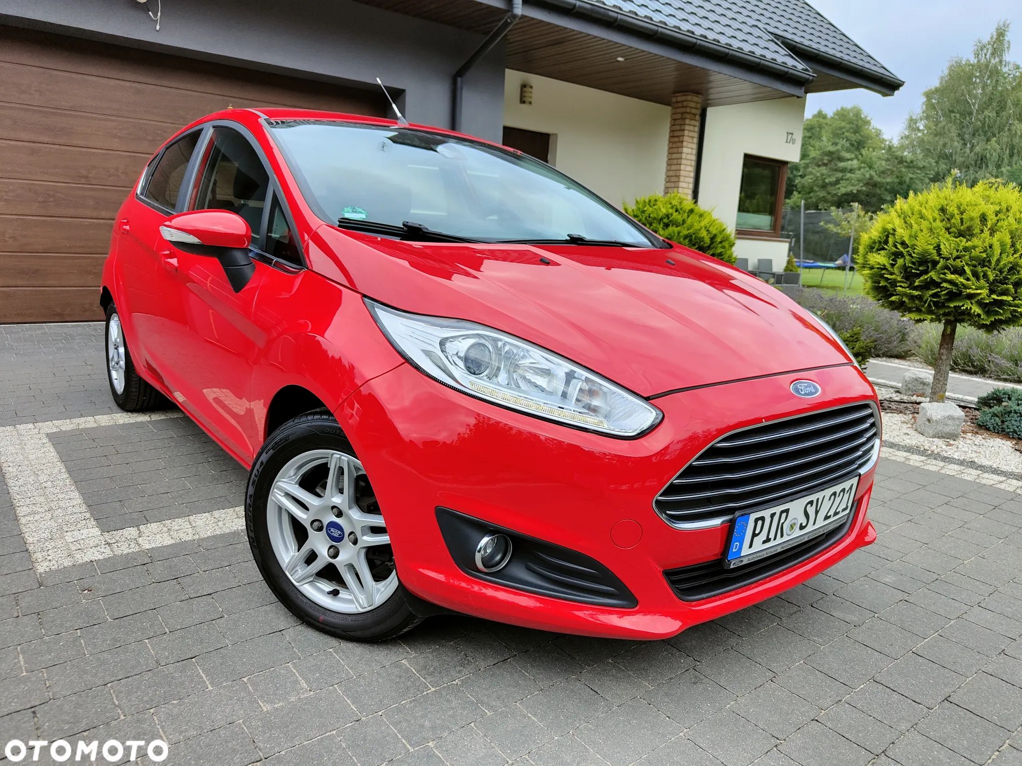 Ford Fiesta 1.0 EcoBoost Titanium - 1