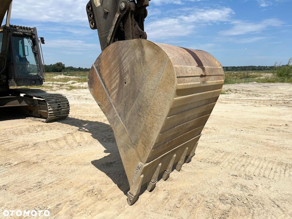 Volvo EC 360 CLD - 11