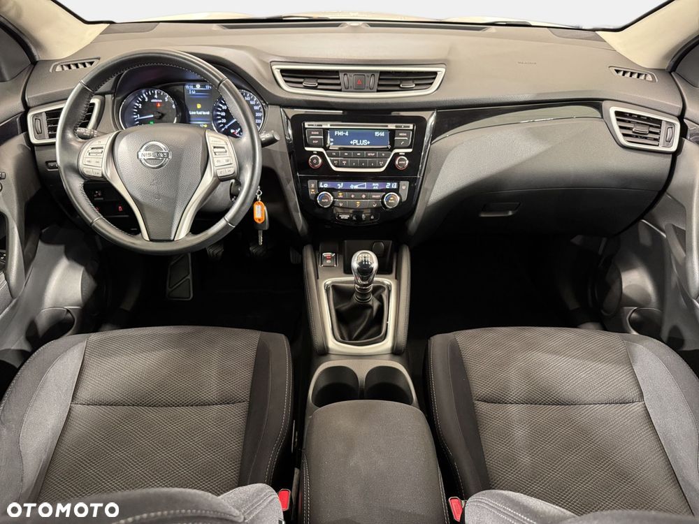 Nissan Qashqai - 16