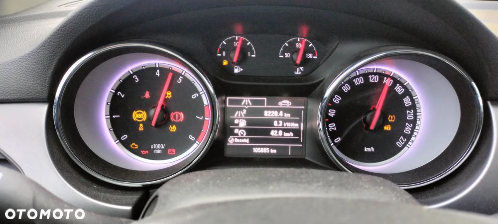 Opel Astra 1.4 T Dynamic - 8