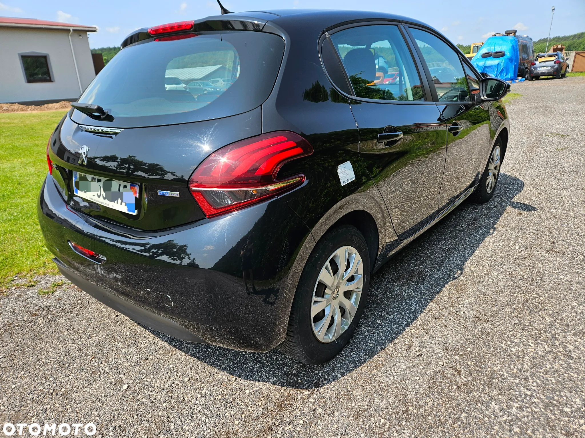 Peugeot 208 1.2 PureTech Active - 4