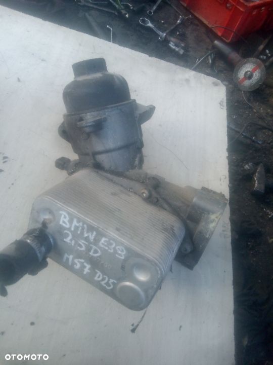 BMW e39 M57 D25 omega 2,5D chłodnica oleju obudowa filtra - 1