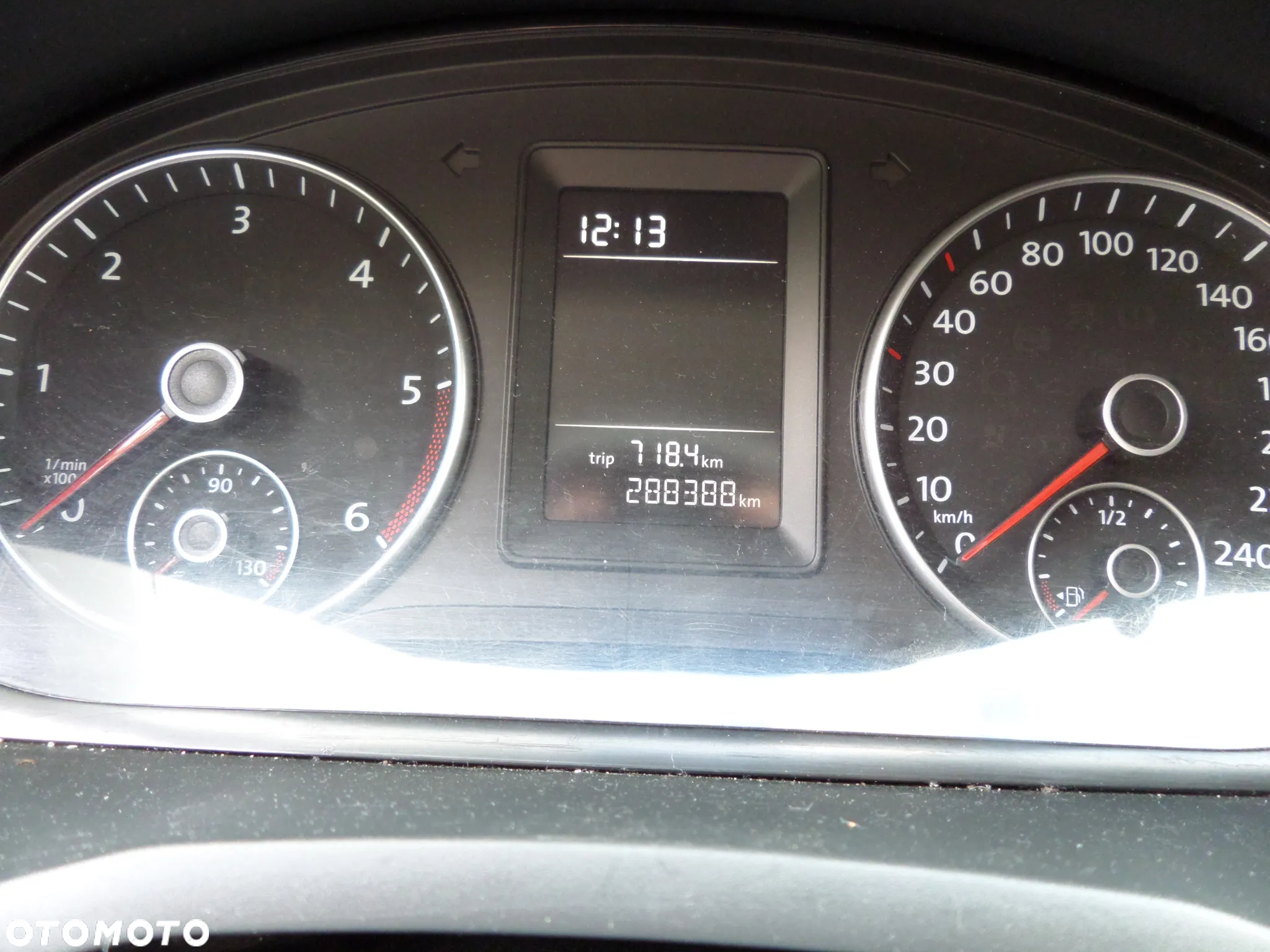 Volkswagen CADDY - 8