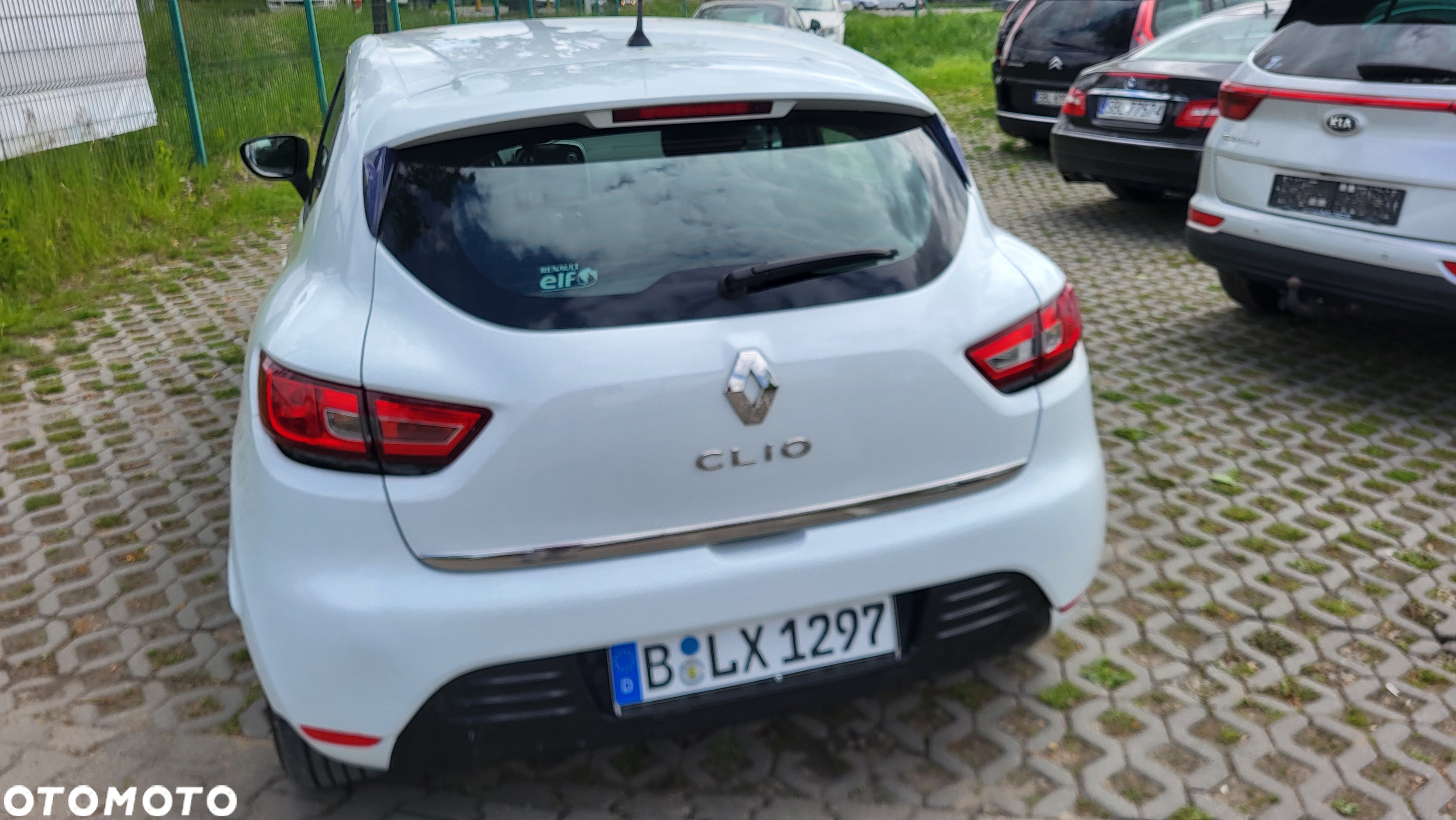 Renault Clio 1.2 16V 75 Limited - 33