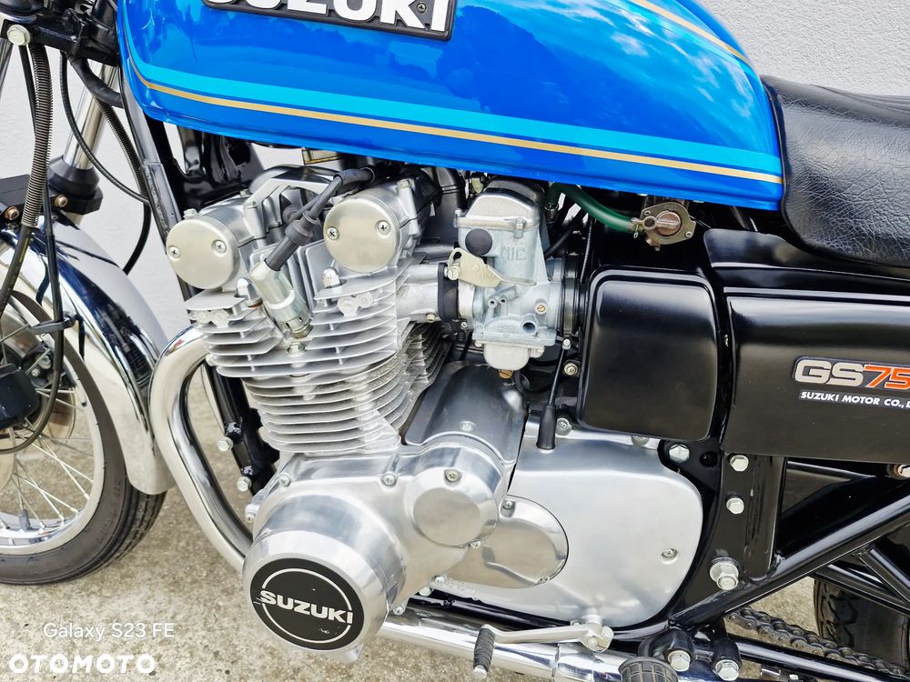 Suzuki GS - 12