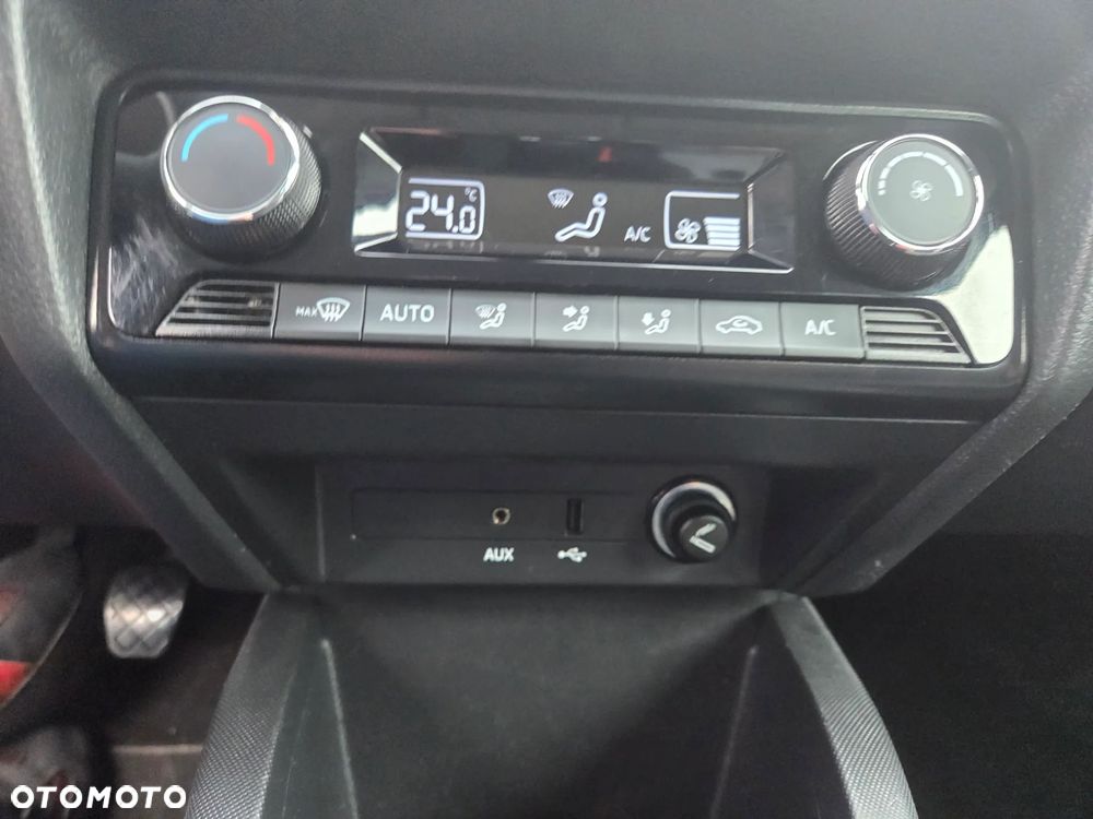 Skoda Fabia 1.0 MPI Edition - 10