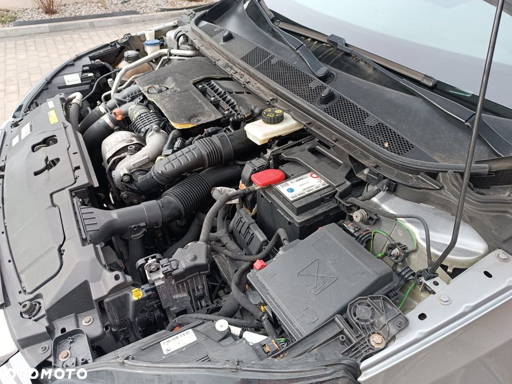 Peugeot 308 BlueHDi 120 Stop & Start Business-Line - 8