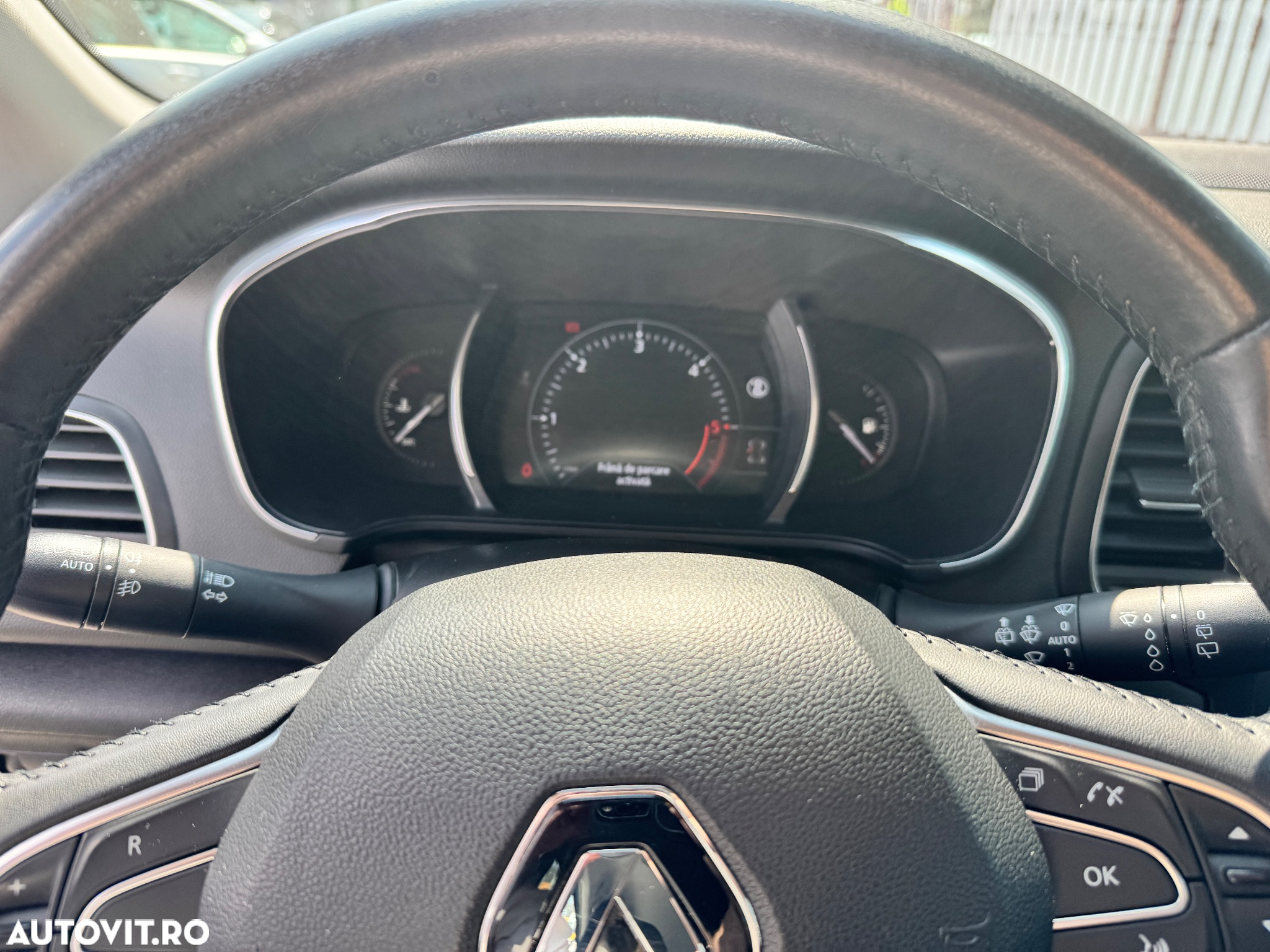 Renault Megane Blue dCi 116 Intens - 15