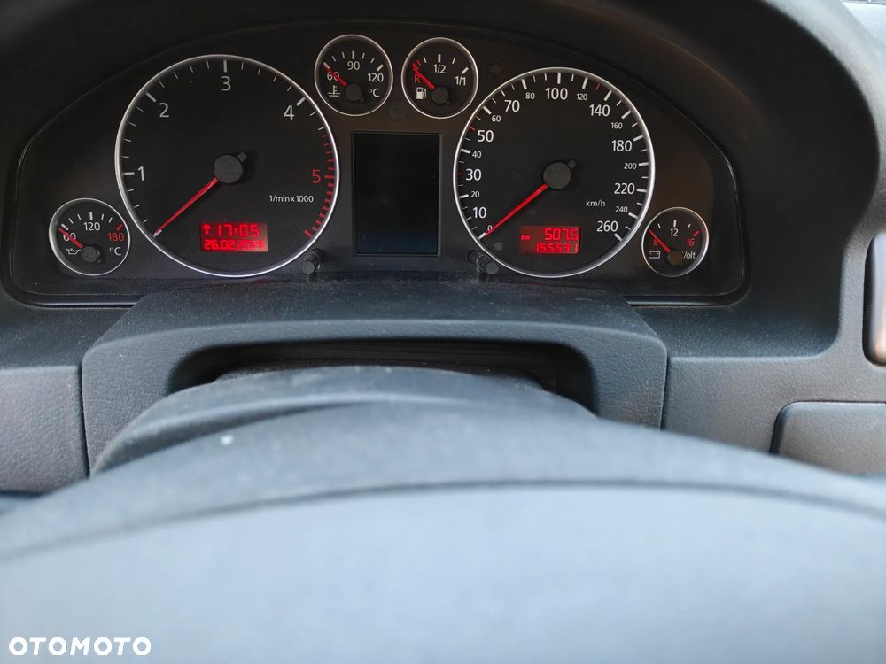 Audi A6 Avant 2.5 TDI - 14