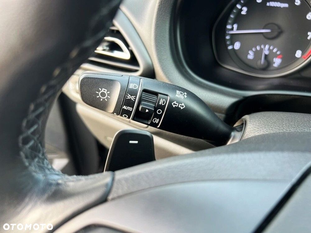 Hyundai i30 - 23
