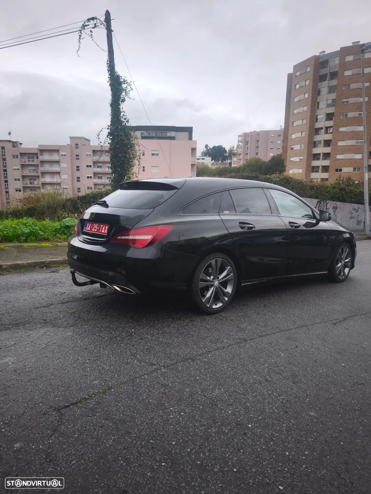 Mercedes-Benz CLA 180 d Shooting Brake AMG Line - 6