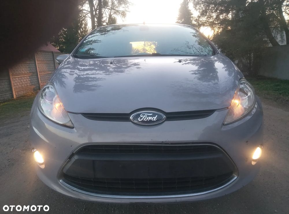Ford Fiesta 1.6 TDCi Titanium - 10