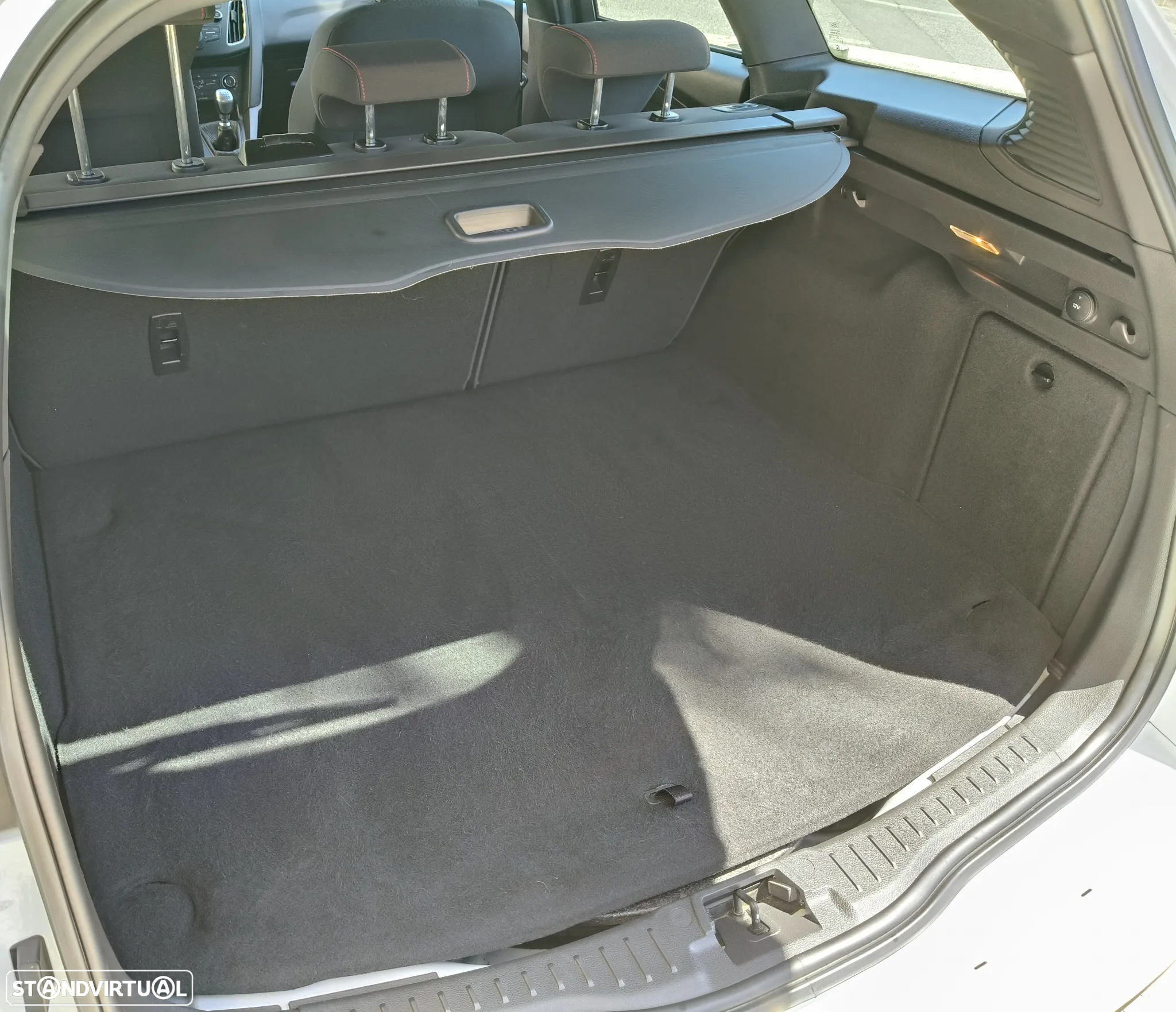 Ford Focus SW 1.0 SCTi ST-Line - 25
