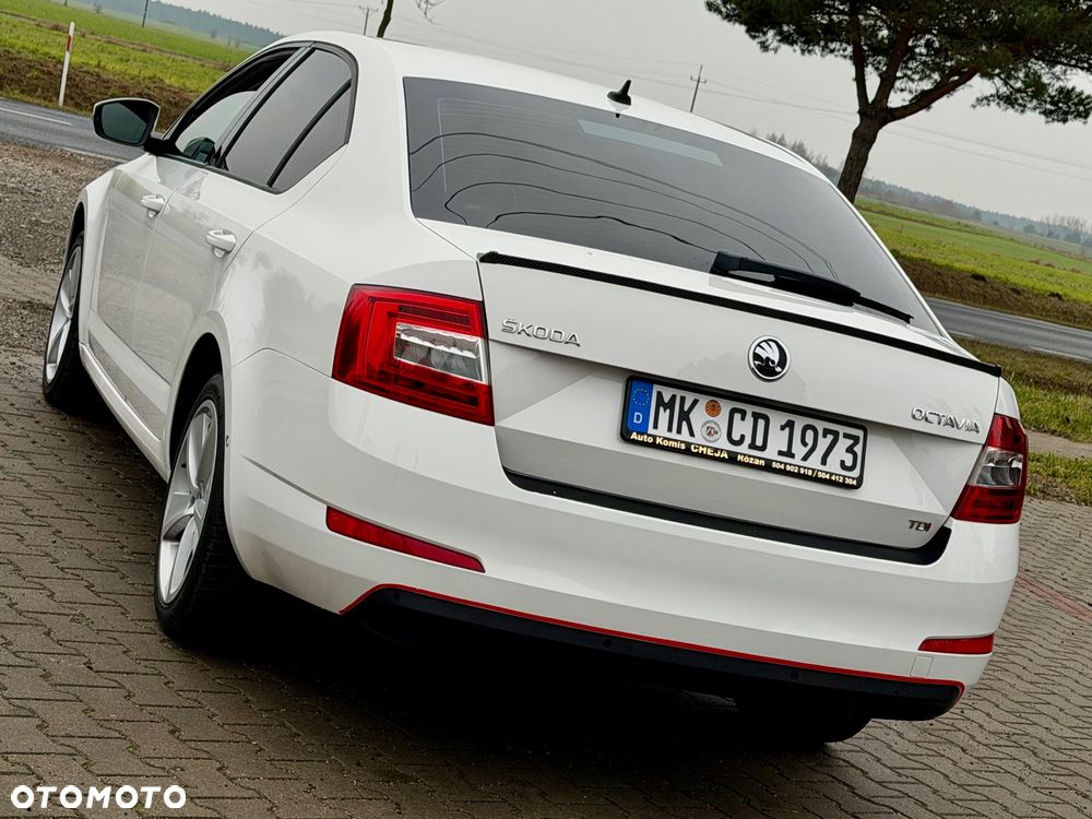 Skoda Octavia 2.0 TDI Sport Edition - 4