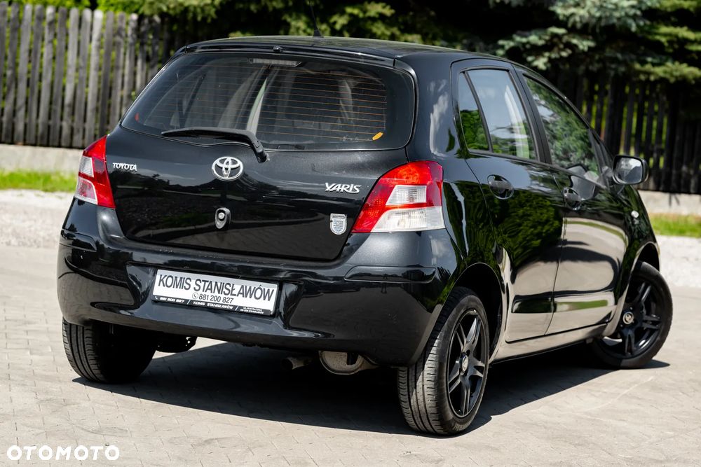 Toyota Yaris 1.33 VVT-i Executive - 2