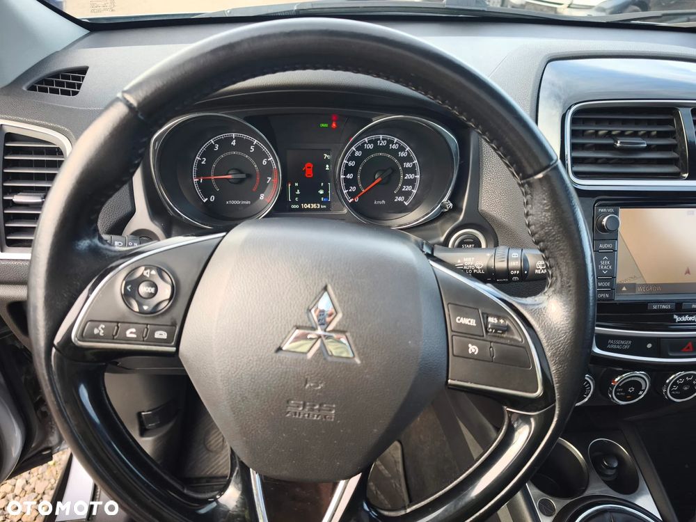 Mitsubishi ASX 1.6 2WD Instyle - 16