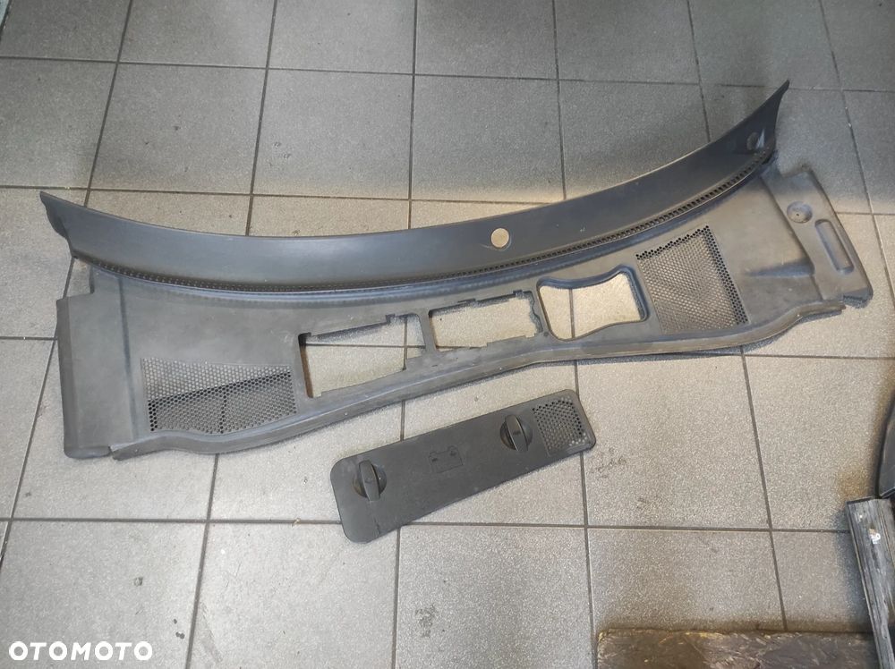 VW PASSAT B5 FL SKODA SUPERB 1 3B1819417D PODSZYBIE PLASTIKOWE OSŁONA ZGARNIACZ WODY WYSYŁKA !!!! - 1