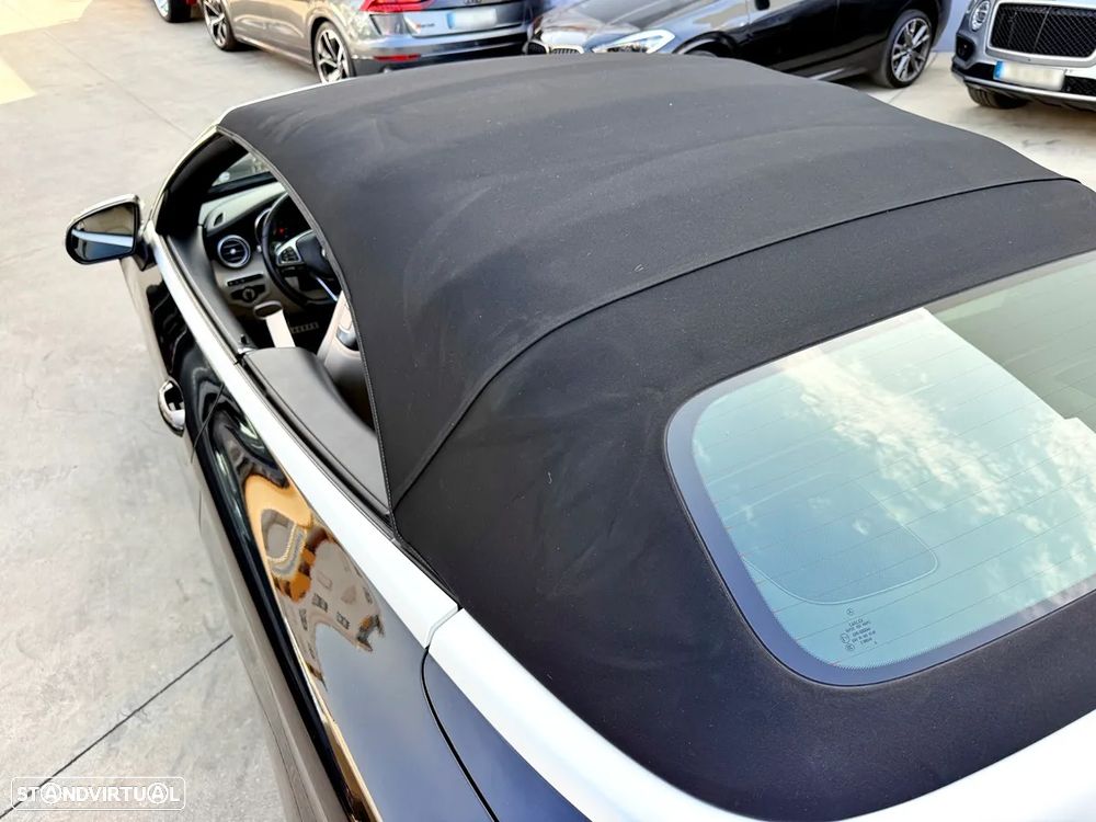 Mercedes-Benz C 250 d Cabrio 9G-TRONIC AMG Line - 56