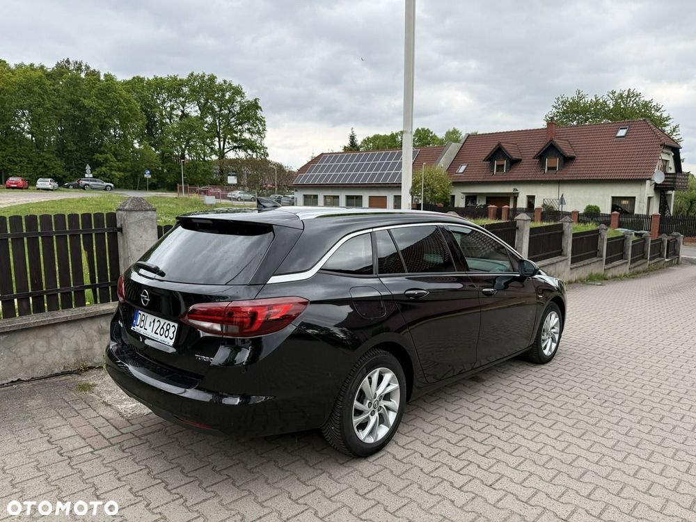 Opel Astra - 4