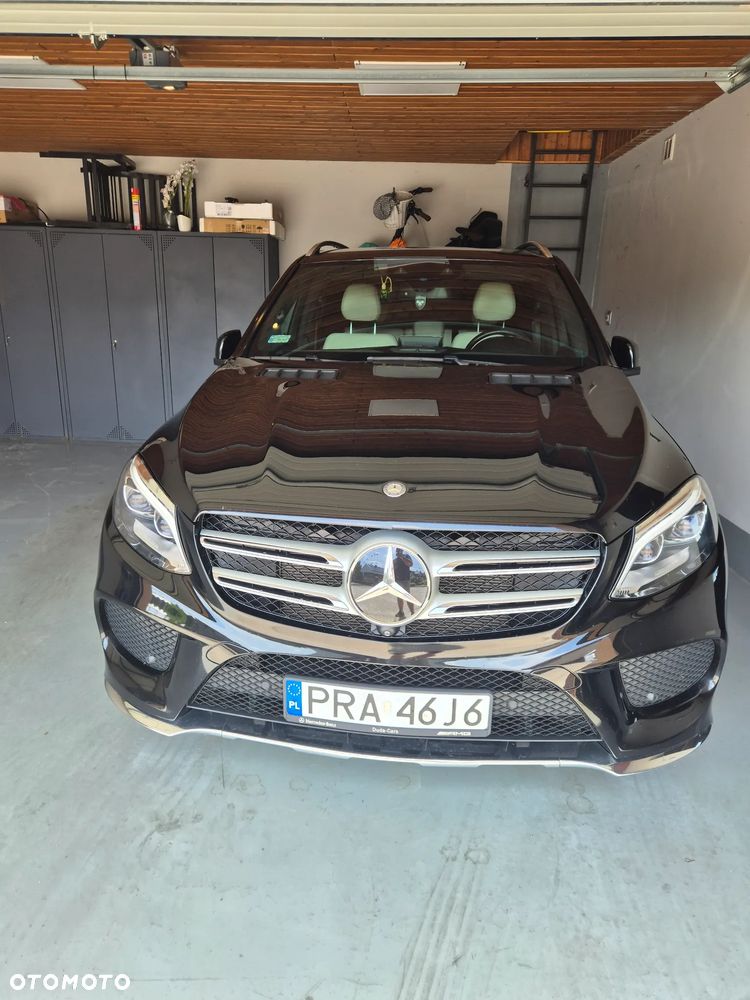 Mercedes-Benz GLE 500 4-Matic 7G-TRONIC - 3