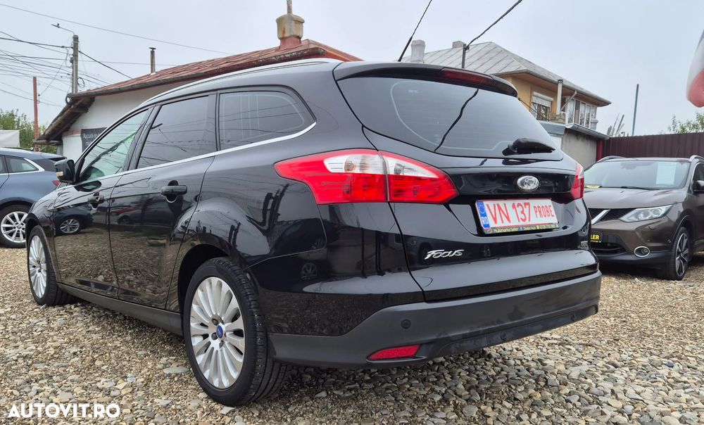 Ford Focus 1.6 TDCi DPF Start-Stopp-System Titanium - 17