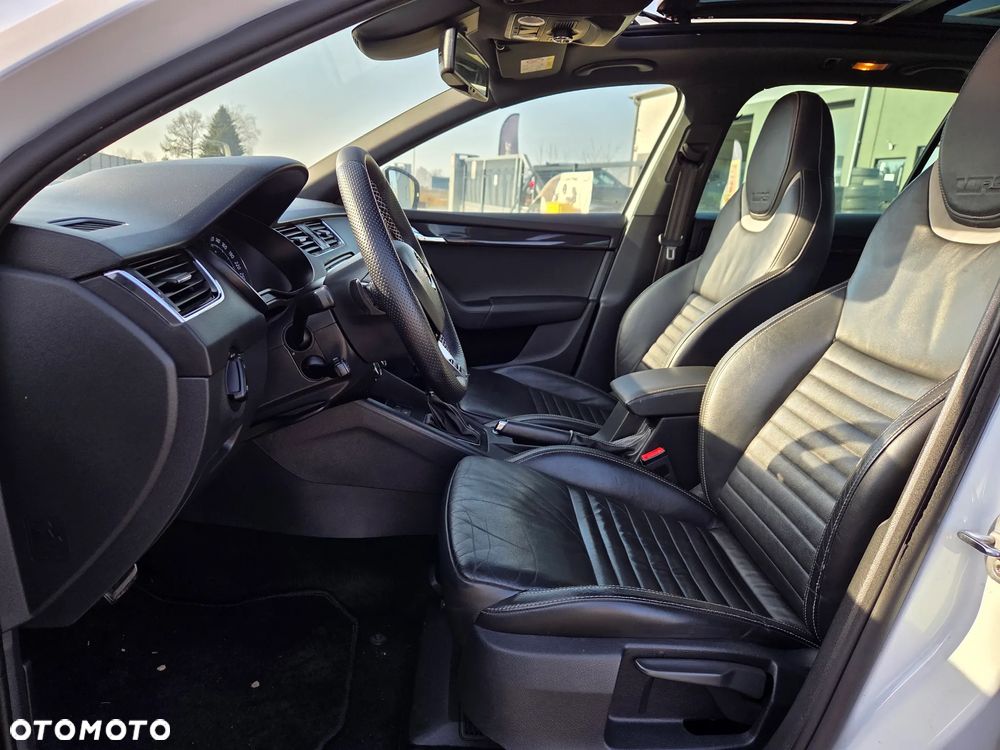 Skoda Octavia 2.0 TDI 4x4 DSG RS - 12