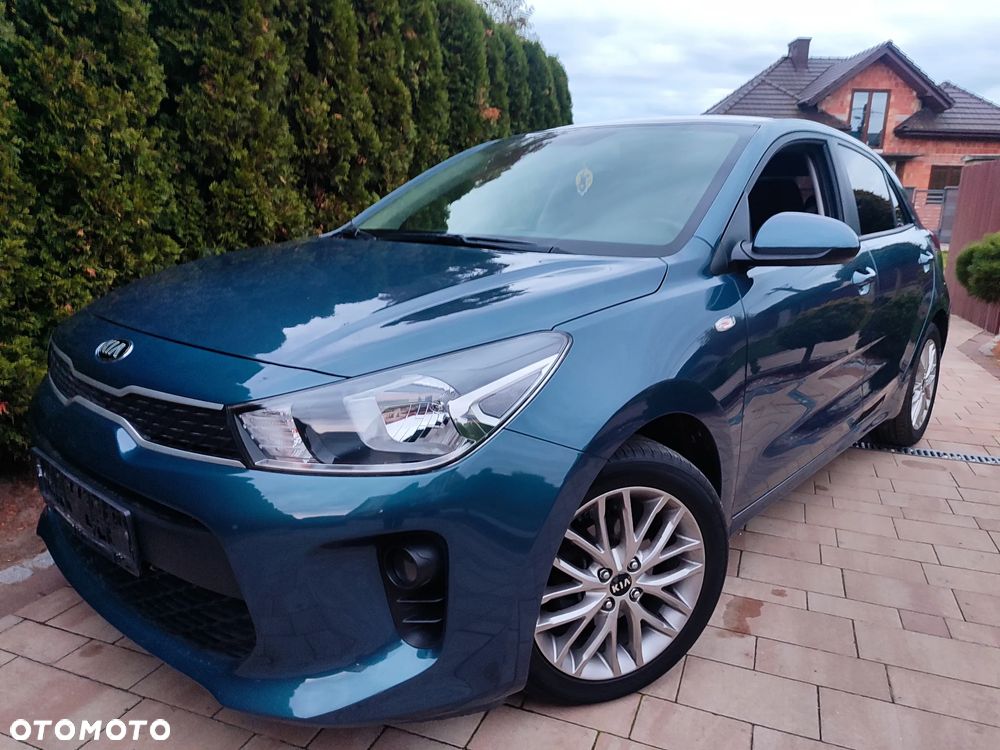 Kia Rio - 20