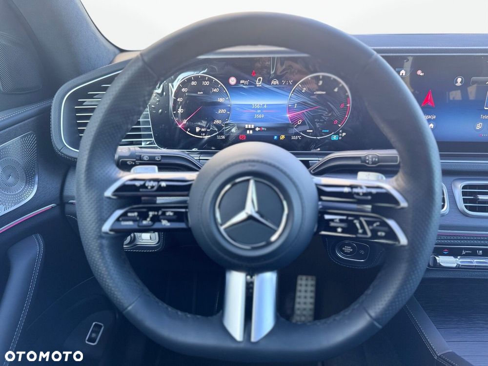 Mercedes-Benz GLS - 15