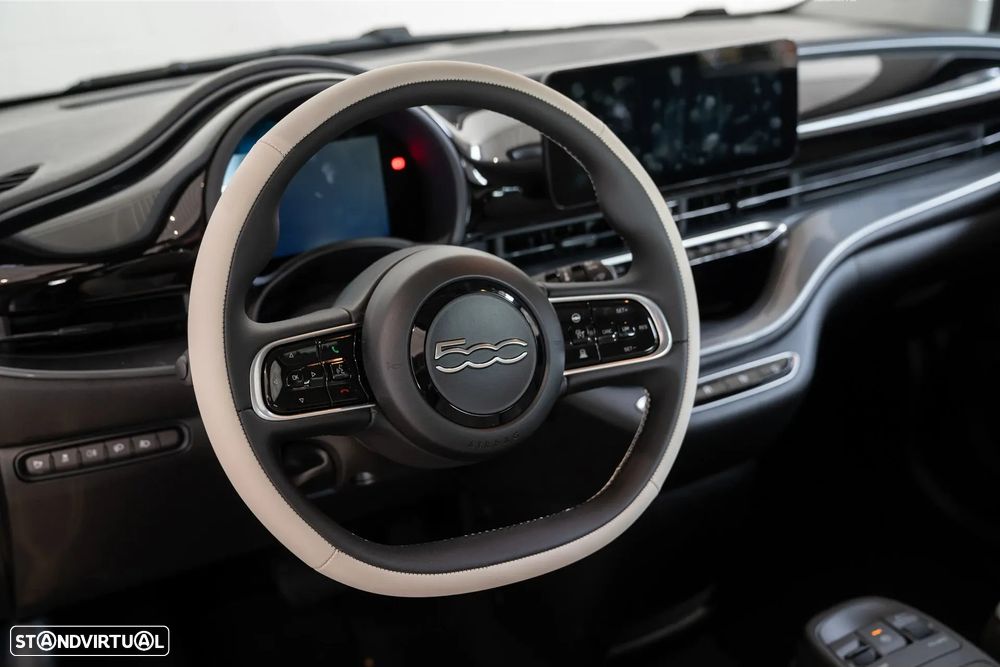 Fiat 500e 3 + 1 La Prima - 13