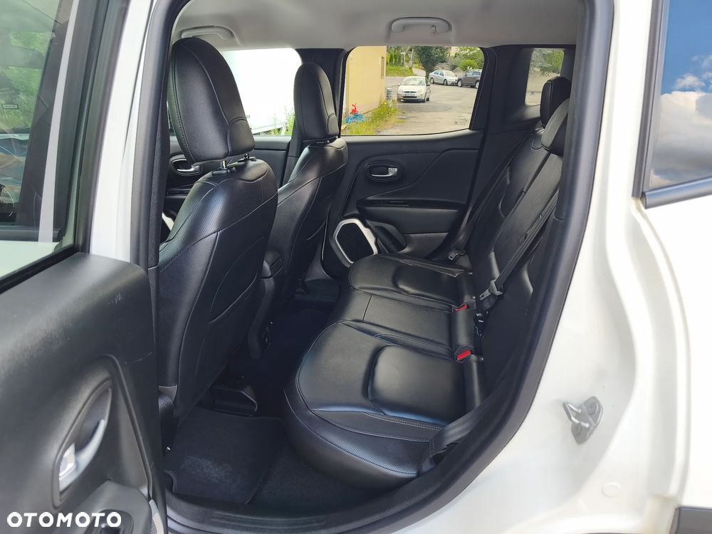 Jeep Renegade 1.4 MultiAir Limited - 16